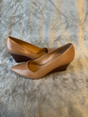 Genuine Leather Tan Wedge Pumps — Classic Pointed Toe